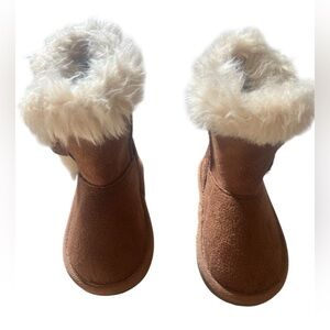 Children’s Place Toddler Girl’s Faux Fur Chalet Boots | 6 NWOT